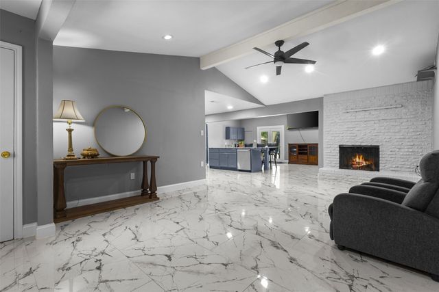 1065 Sunset Circle, Garland, TX 75040