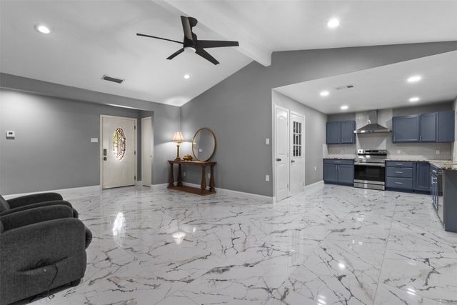 1065 Sunset Circle, Garland, TX 75040