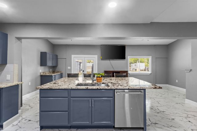 1065 Sunset Circle, Garland, TX 75040