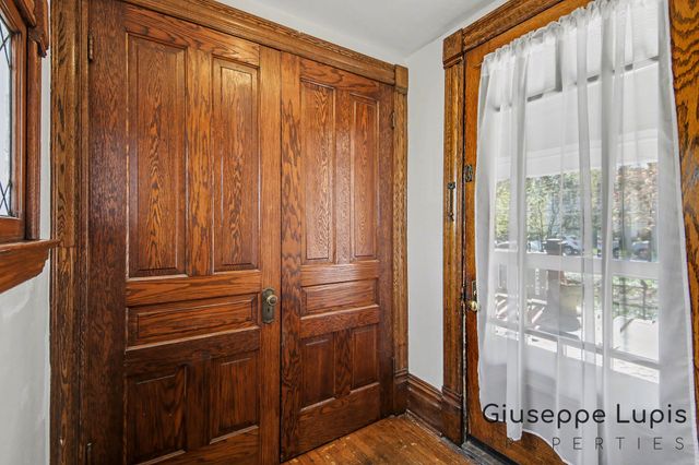 314 Fuller Avenue SE, Grand Rapids, MI 49506