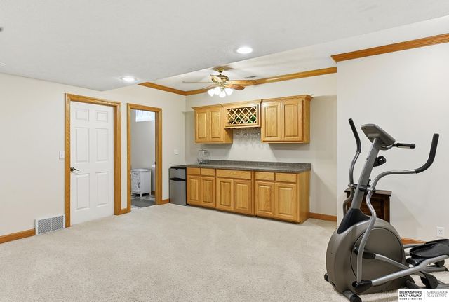 2128 Liberty Lane, Papillion, NE 68133