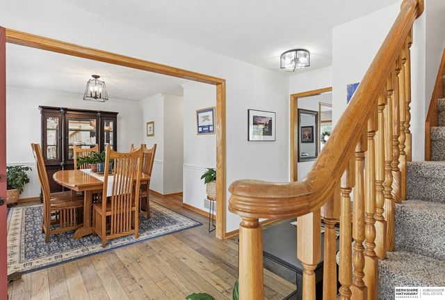 2128 Liberty Lane, Papillion, NE 68133