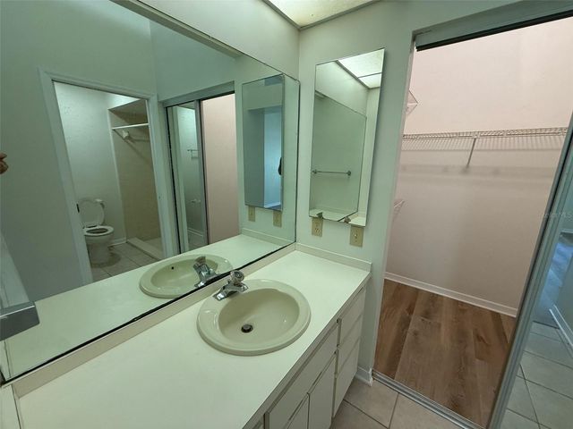 4052 NW 23RD CIRCLE, Gainesville, FL 32605