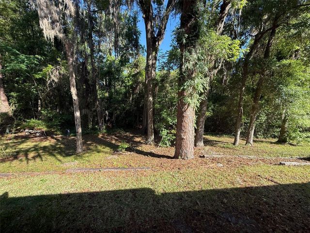 4052 NW 23RD CIRCLE, Gainesville, FL 32605