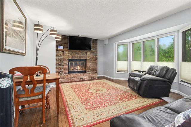41141 Savage Road, Belleville, MI 48111