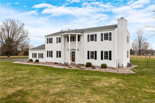 621 Deerfield Drive, Oneida, NY 13421