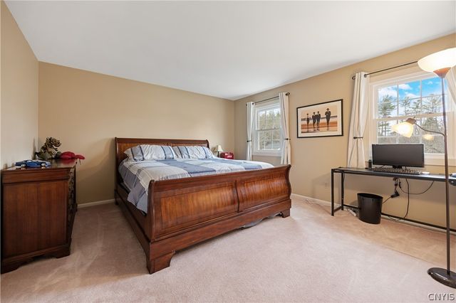 621 Deerfield Drive, Oneida, NY 13421