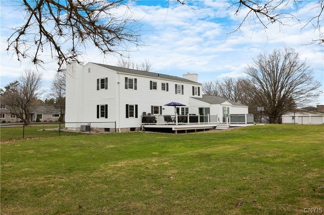 621 Deerfield Drive, Oneida, NY 13421