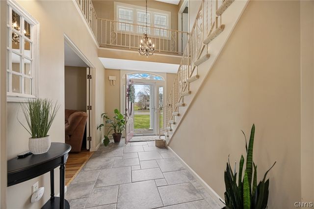 621 Deerfield Drive, Oneida, NY 13421