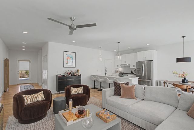 206 Ben Allen Rd Unit 4, Nashville, TN 37207