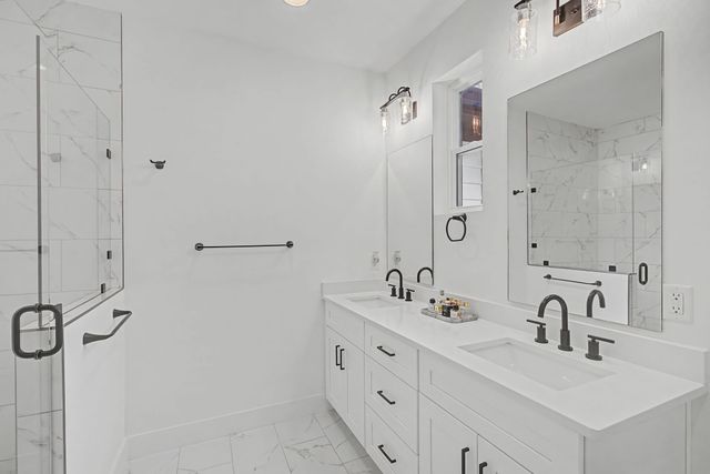 206 Ben Allen Rd Unit 4, Nashville, TN 37207