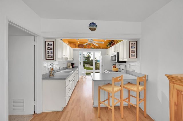 1530 S Ocean Boulevard 16, Pompano Beach, FL 33062