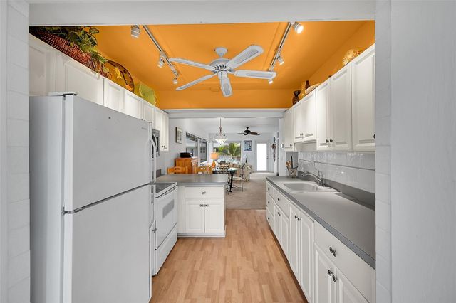 1530 S Ocean Boulevard 16, Pompano Beach, FL 33062