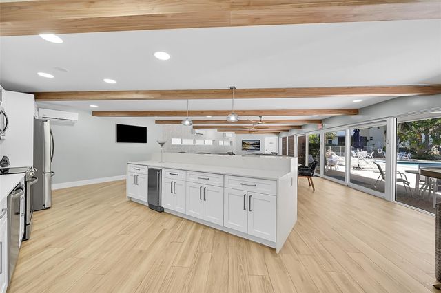 1530 S Ocean Boulevard 16, Pompano Beach, FL 33062