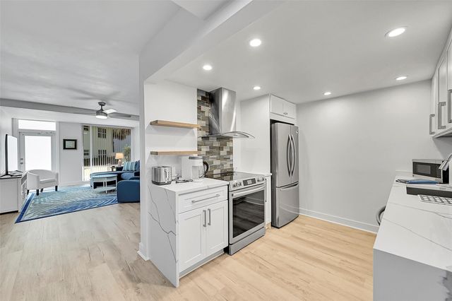 1530 S Ocean Boulevard 16, Pompano Beach, FL 33062