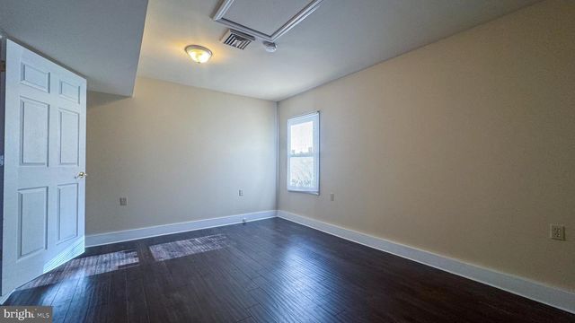 7 MARIGOLD LANE, Willingboro, NJ 08046