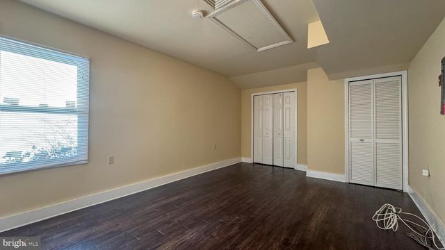 7 MARIGOLD LANE, Willingboro, NJ 08046