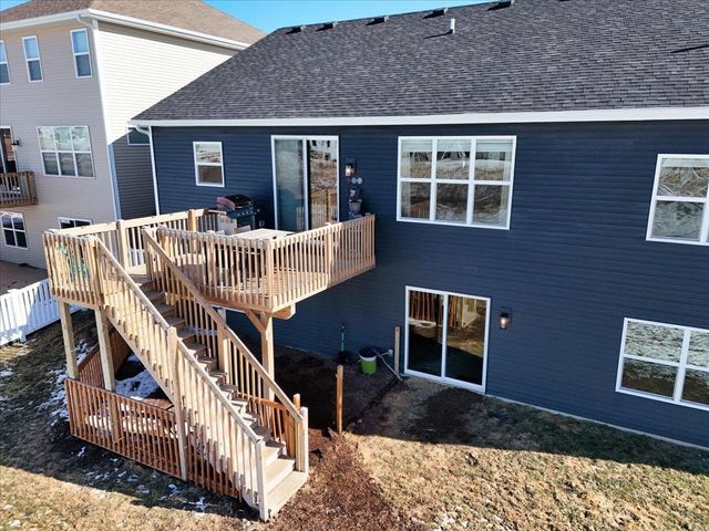 1222 Misty Forest Road, Sun Prairie, WI 53590