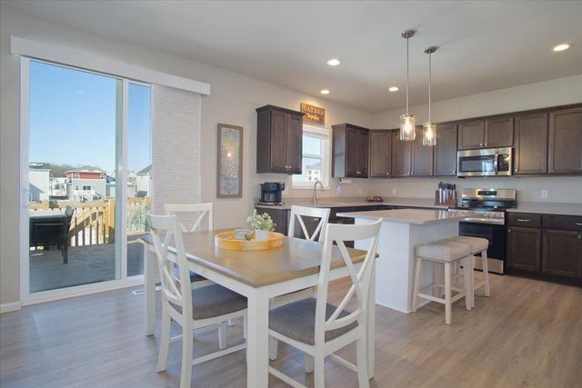 1222 Misty Forest Road, Sun Prairie, WI 53590