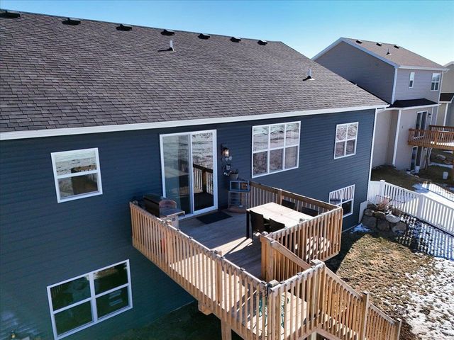 1222 Misty Forest Road, Sun Prairie, WI 53590