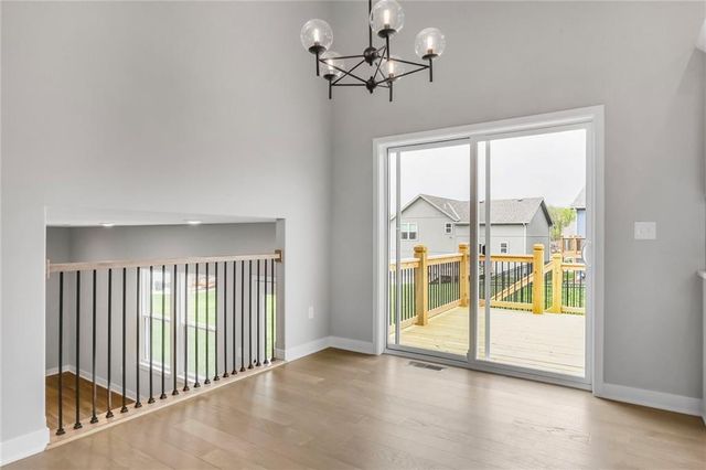 16244 Giorgia Street, Parkville, MO 64152