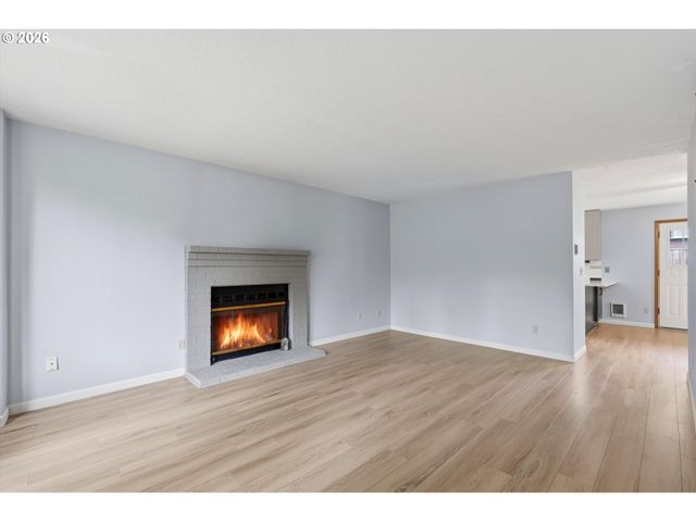 1745 OSTMAN Rd, West Linn, OR 97068