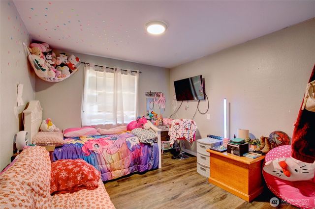 3312 E College Way, Mount Vernon, WA 98273