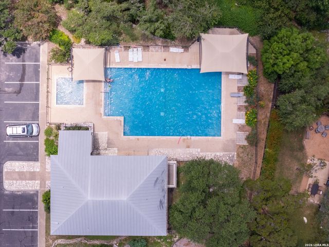 6430 Hill Creek Dr, San Antonio, TX 78256