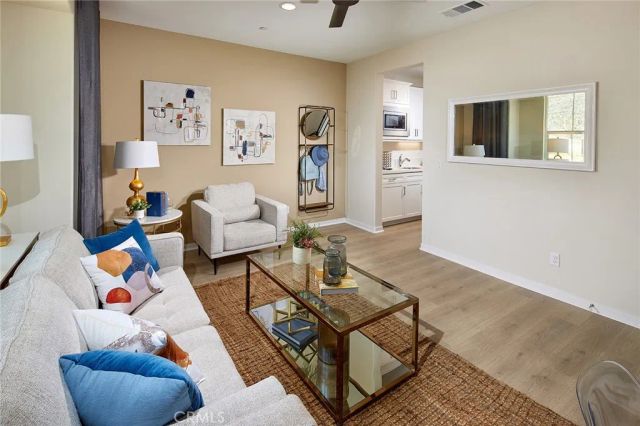 30952 Campania Road, Highland, CA 92346