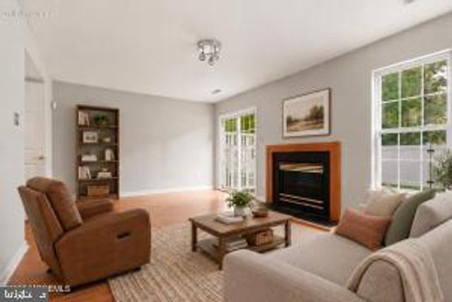 5 ALEXANDRA CT, Marlton, NJ 08053