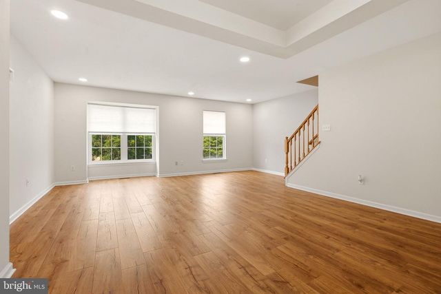 5 ALEXANDRA CT, Marlton, NJ 08053