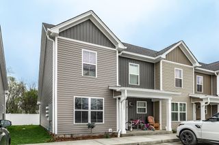 100 Billy Robb St Unit C, Greenbrier, TN 37073