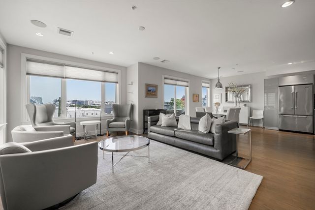407 W 1st 302, Boston, MA 02127