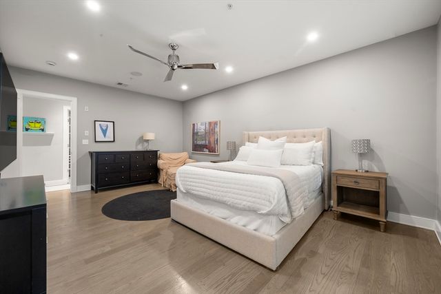 407 W 1st 302, Boston, MA 02127
