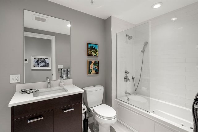 407 W 1st 302, Boston, MA 02127