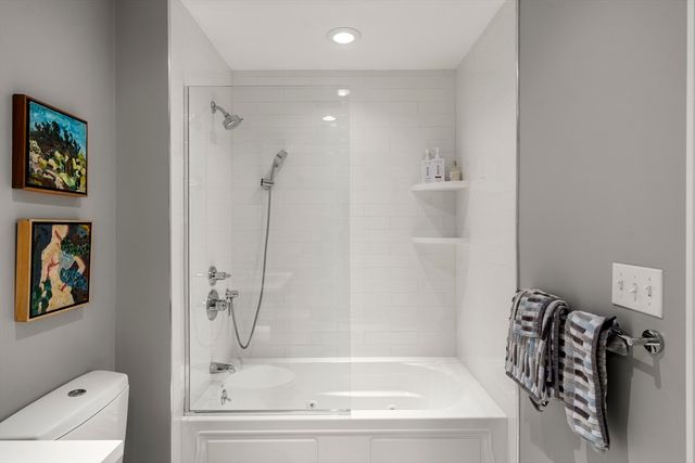 407 W 1st 302, Boston, MA 02127