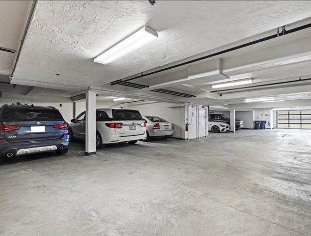 407 W 1st 302, Boston, MA 02127