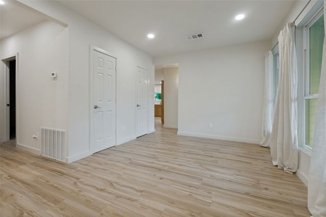 507 N 3rd Street, Midlothian, TX 76065
