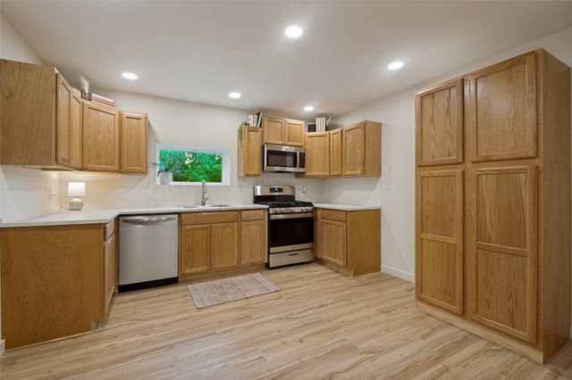 507 N 3rd Street, Midlothian, TX 76065