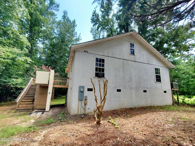 425 Colonial Landing Road SE, Bolivia, NC 28422