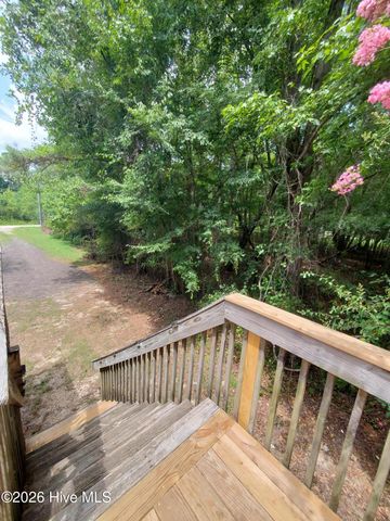 425 Colonial Landing Road SE, Bolivia, NC 28422
