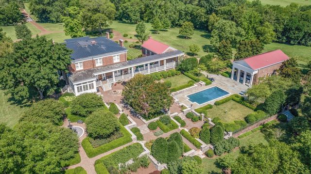 1711 Old Hillsboro Rd, Franklin, TN 37069