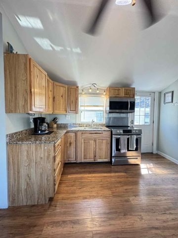 7 Perkins Avenue B, Hampton, NH 03842