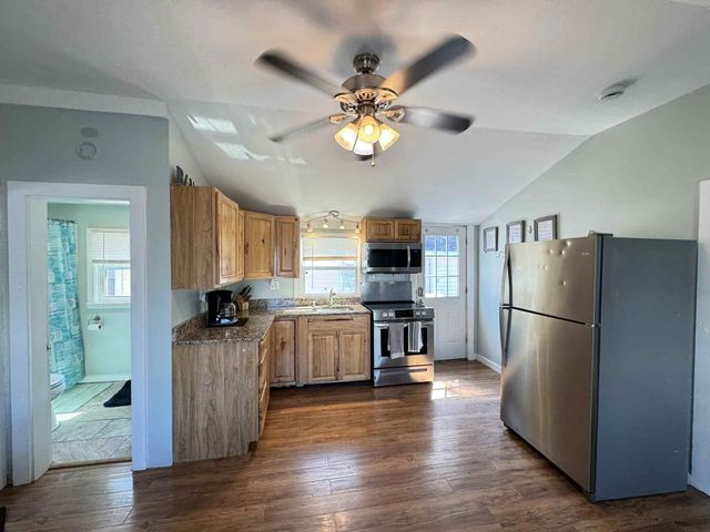 7 Perkins Avenue B, Hampton, NH 03842