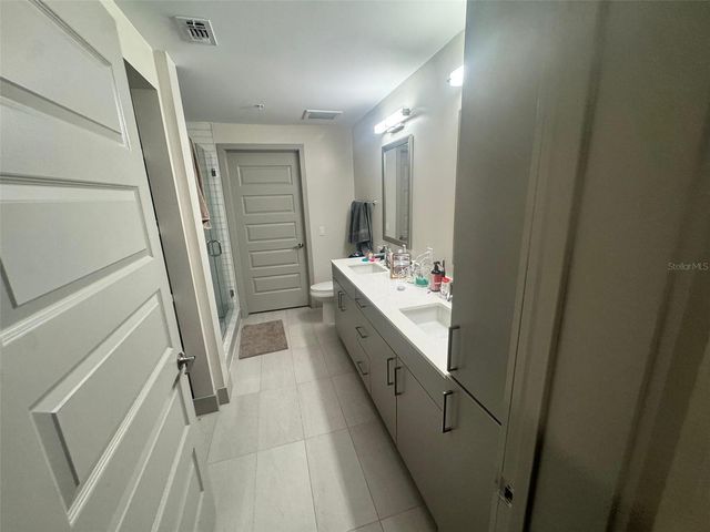 310 N ORANGE AVENUE, Orlando, FL 32801