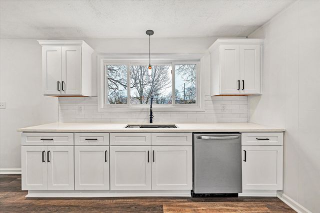 2233 Byrd AVE, Roanoke, VA 24012