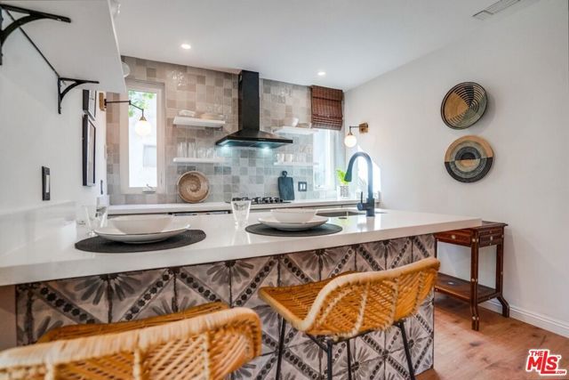 1574 Murray Drive, Los Angeles, CA 90026