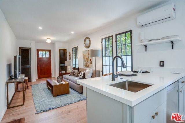 1574 Murray Drive, Los Angeles, CA 90026