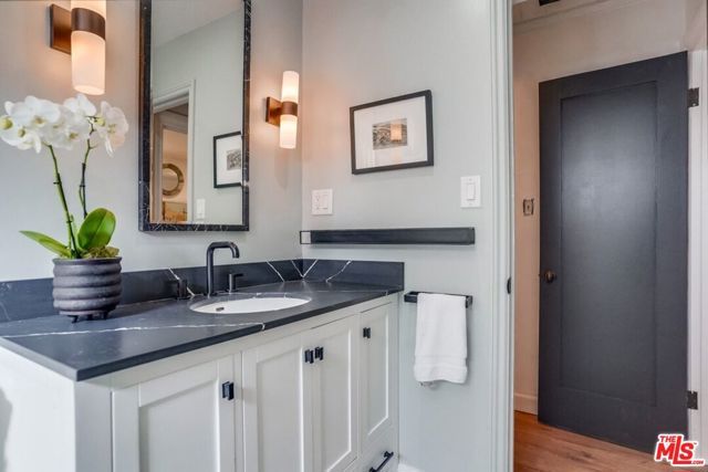 1574 Murray Drive, Los Angeles, CA 90026