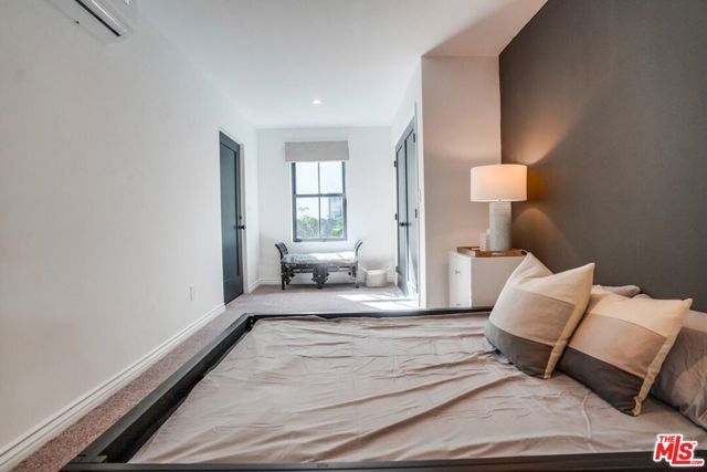 1574 Murray Drive, Los Angeles, CA 90026